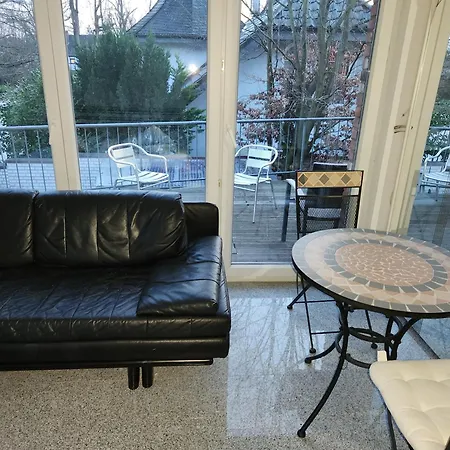 High Ceiling 2 Bedrooms