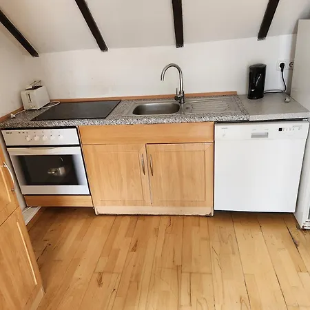 High Ceiling 2 Bedrooms Troisdorf