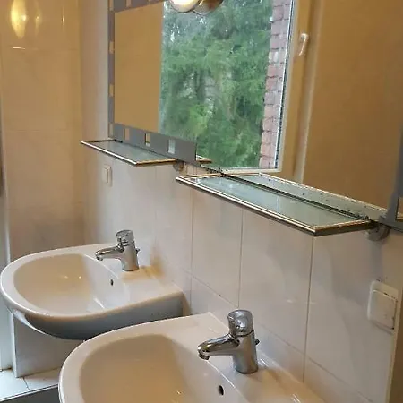 High Ceiling 2 Bedrooms Villa Troisdorf