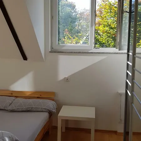 Villa High Ceiling 2 Bedrooms *
