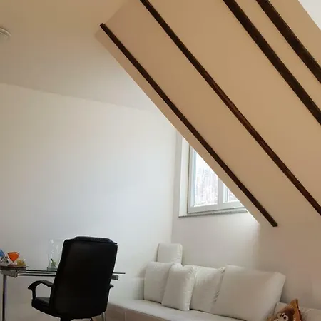 Villa High Ceiling 2 Bedrooms