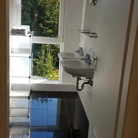 High Ceiling 2 Bedrooms