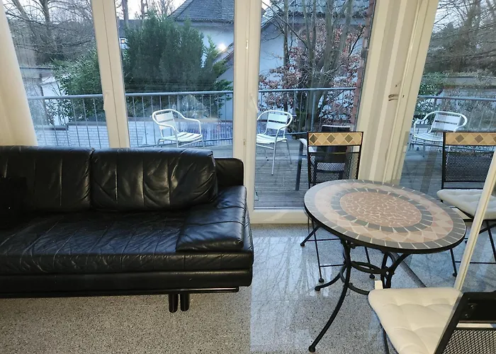 High Ceiling 2 Bedrooms