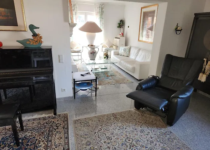 High Ceiling 2 Bedrooms Βίλα Τρόισντορφ