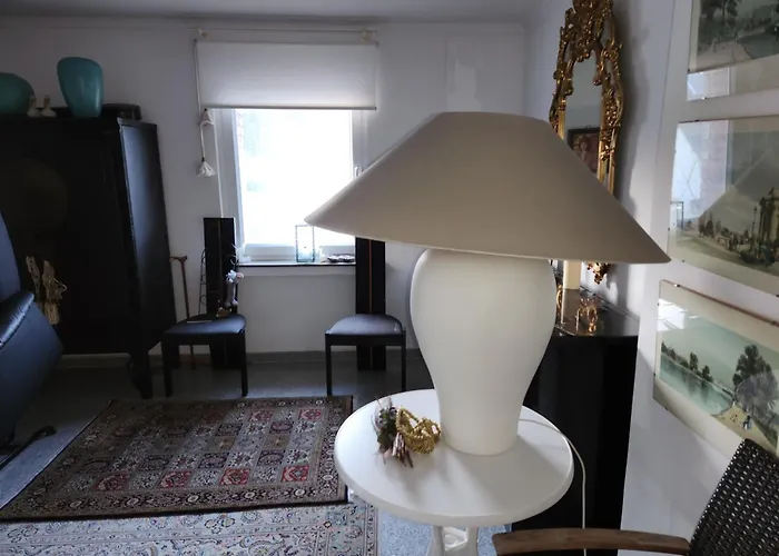 High Ceiling 2 Bedrooms Troisdorf