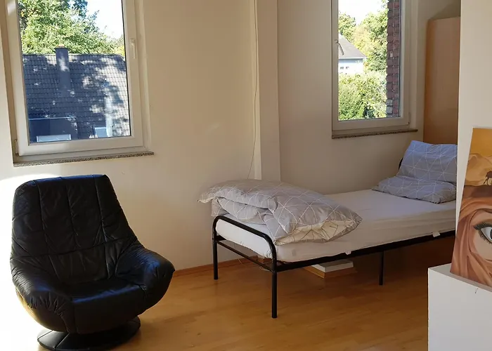 High Ceiling 2 Bedrooms Τρόισντορφ