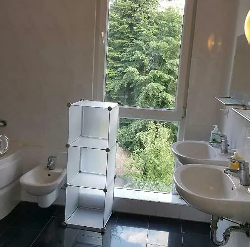 High Ceiling 2 Bedrooms Βίλα Τρόισντορφ