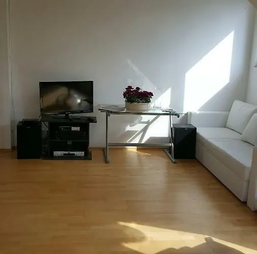 High Ceiling 2 Bedrooms